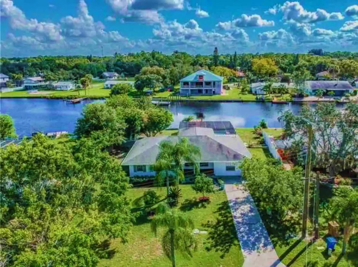 Blue Heron House, Private 4 Bedroom Waterfront W Heated Pool And Fire Pit 러스킨 외부 사진